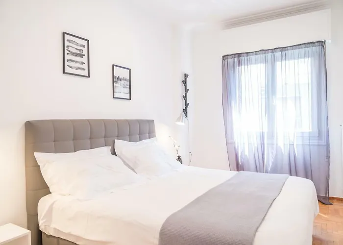 Modern Design Apartment Near Acropolis 2